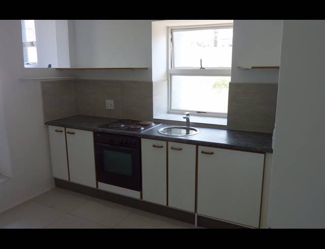 1 bed property to rent in WOODSTOCK